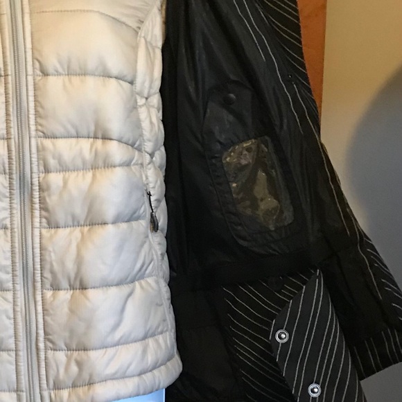 Columbia Titanium Winter/ski Jacket -Women’s - Picture 9 of 11